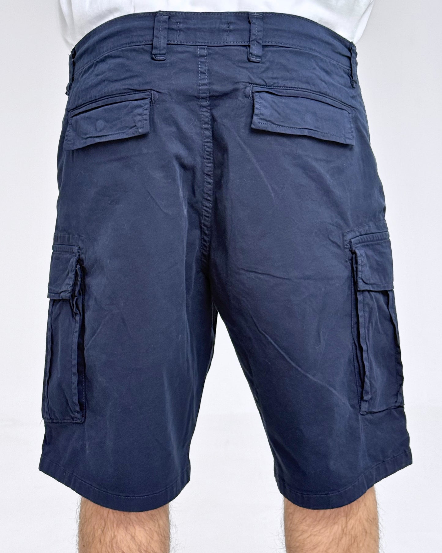 CARGOS // NAVY