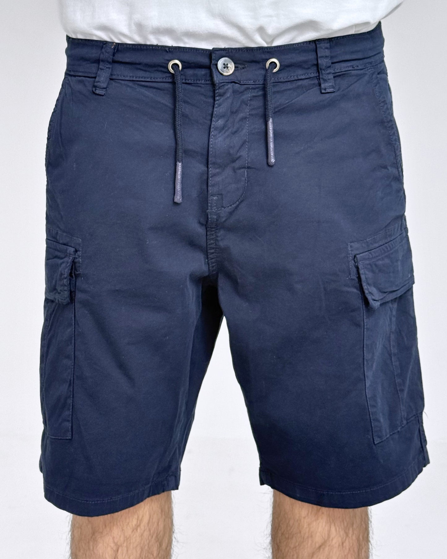 CARGOS // NAVY